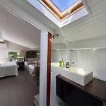 Villaserenita Piscine Chauffee, Jacuzzi, Petanque