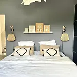 Villaserenita Piscine Chauffee, Jacuzzi, Petanque Villa *