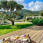 Villaserenita Piscine Chauffee, Jacuzzi, Petanque Villa *