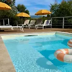 Villaserenita Piscine Chauffee, Jacuzzi, Petanque Villa *