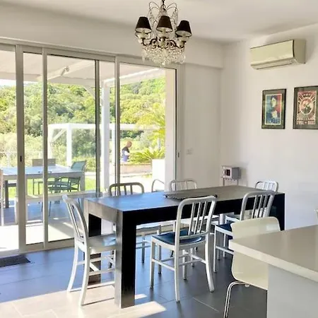 Villa Villaserenita Piscine Chauffee Et A Ajaccio Ajaccio (Corsica)