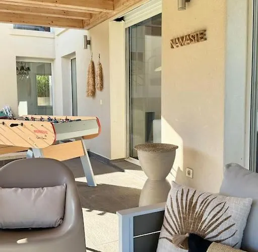 Villaserenita Piscine Chauffee, Jacuzzi, Petanque 빌라