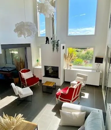 Villaserenita Piscine Chauffee, Jacuzzi, Petanque Villa Ajaccio (Corsica)