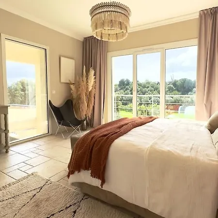 Villaserenita Piscine Chauffee, Jacuzzi, Petanque Ajaccio (Corsica)