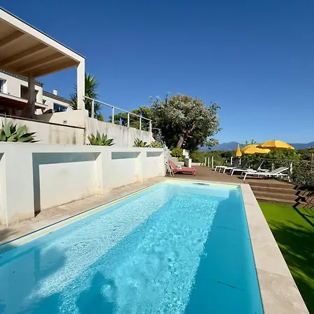 Villaserenita Piscine Chauffee, Jacuzzi, Ping-pong, Petanque * Ajaccio (Corsica)