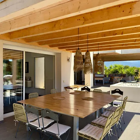 Villaserenita Piscine Chauffee, Jacuzzi, Ping-pong, Petanque Ajaccio (Corsica)