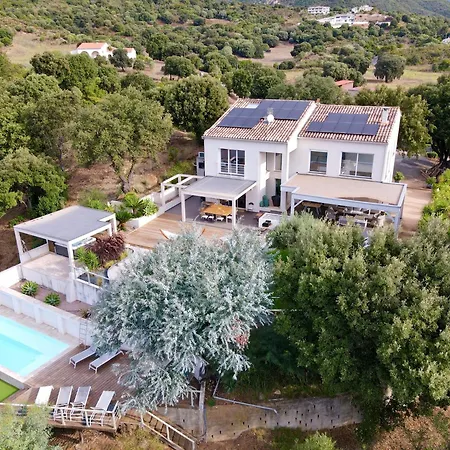 Villaserenita Piscine Chauffee, Jacuzzi, Ping-pong, Petanque Villa