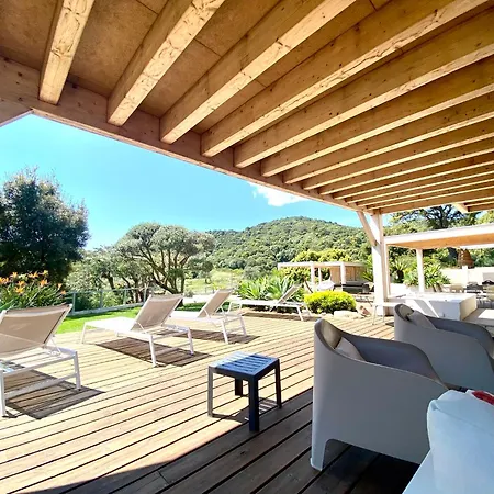 Villaserenita Piscine Chauffee, Jacuzzi, Ping-pong, Petanque * Ajaccio (Corsica)
