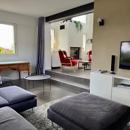 Villaserenita Piscine Chauffee, Jacuzzi, Ping-pong, Petanque Ajaccio (Corsica)