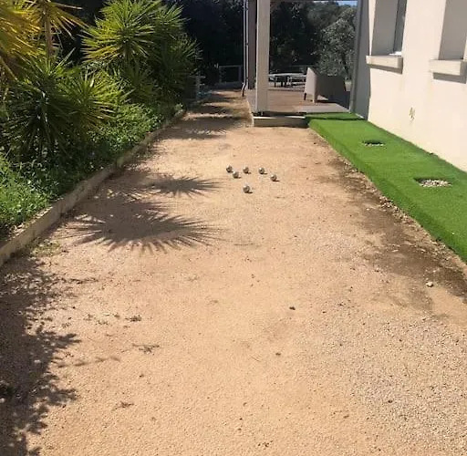 Villaserenita Piscine Chauffee, Jacuzzi, Petanque 别墅 阿雅克肖