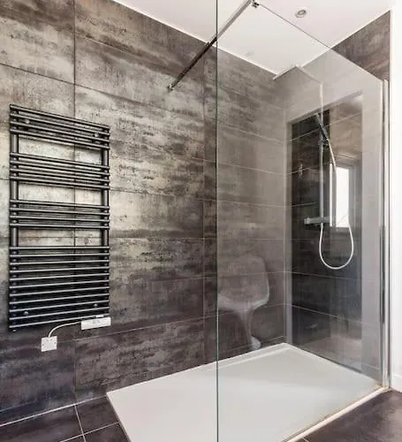 Villaserenita Piscine Chauffee, Jacuzzi, Petanque *