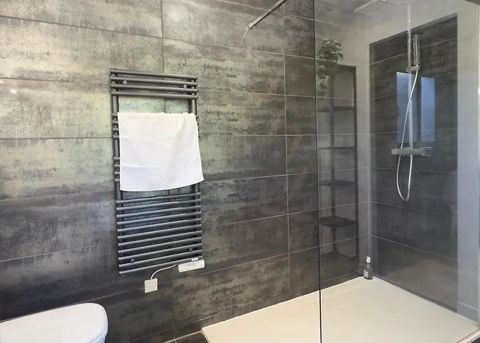 Villaserenita Piscine Chauffee, Jacuzzi, Petanque *